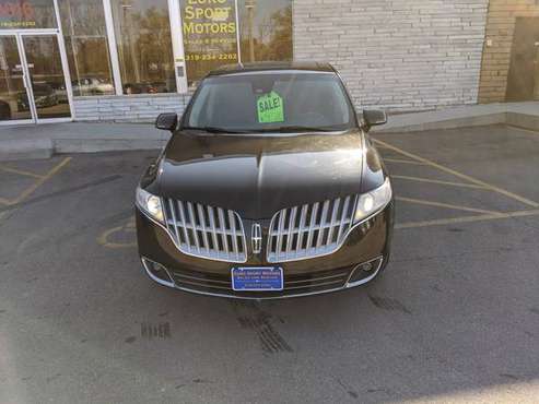 2010 Lincoln MKT - cars & trucks - by dealer - vehicle automotive sale for sale in Evansdale, IA