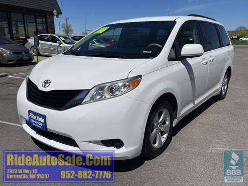 2011 Toyota Sienna LE 7-8 passenger quads Dual AC 3 5 V6 very clean for sale in Burnsville, MN
