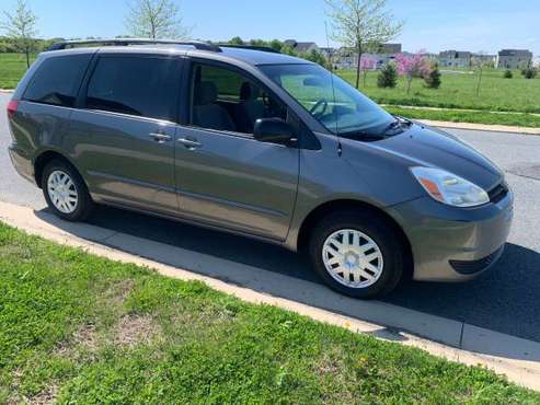 2005 Toyota Sienna - - by dealer - vehicle automotive for sale in Middletown, DE