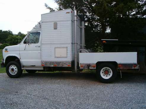 Ford F350 cut away truck for sale in Greeneville , TN