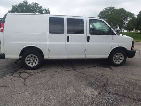 2006 GMC Savana for sale in Des Moines, IA