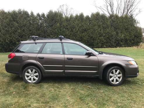 2008 Subaru Outback - cars & trucks - by owner - vehicle automotive... for sale in Richmond, VT