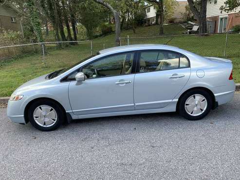 08 Honda Civic Hybrid - cars & trucks - by owner - vehicle... for sale in Suitland, District Of Columbia
