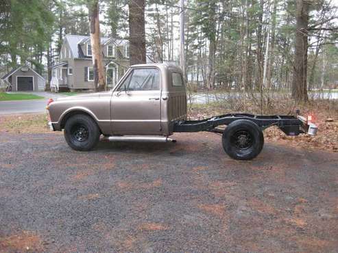 1967 GMC 305 V6 Engine $500 - cars & trucks - by owner - vehicle... for sale in Kimball, MI