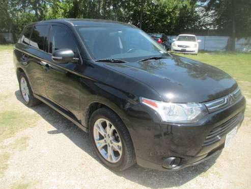 2014 Mitsubishi Outlander - cars & trucks - by dealer - vehicle... for sale in Austin, TX