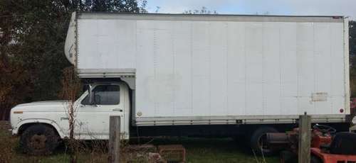 Diesel box truck for sale for sale in Roseville, OH