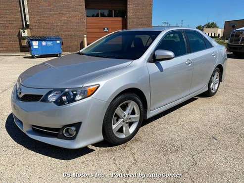 2014 Toyota Camry SE 6-Speed Automatic - cars & trucks - by dealer -... for sale in Addison, IL