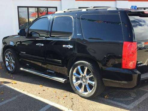 2010 gmc yukon slt $12500 - cars & trucks - by dealer - vehicle... for sale in Albuquerque, NM