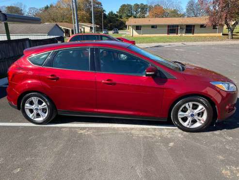 For Sale- 2014 FORD FOCUS-EXCELLENT CONDITION....JUST LIKE A BRAND... for sale in Cleveland, TN