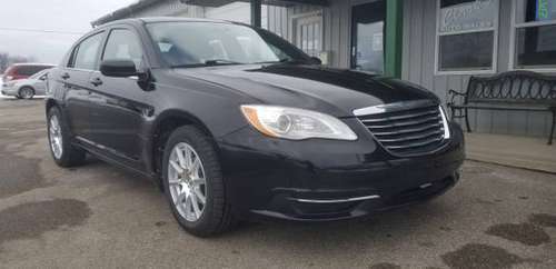 2012 CHRYSLER LX 200 SHARP - - by dealer - vehicle for sale in LAKEVIEW, MI