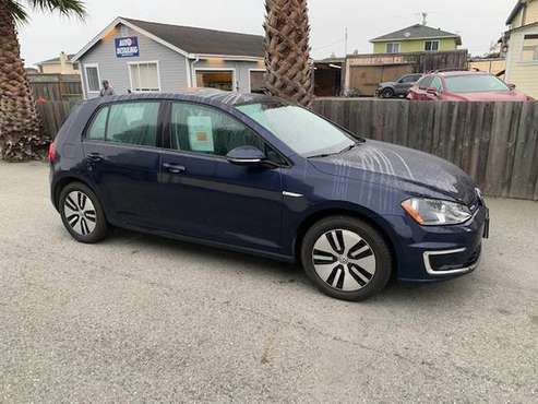 2016 VW e-GOLF SE ELECTRIC VEHICLE 45K MILES AUTO BACK UP CAMERA for sale in Half Moon Bay, CA