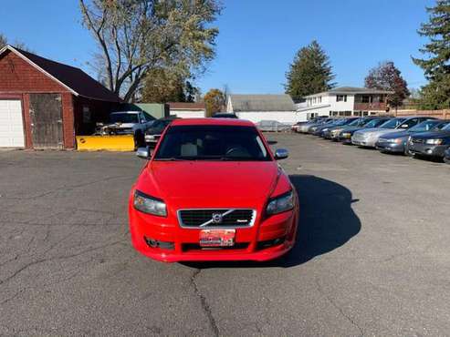 2008 Volvo C30 2dr Cpe Auto R-Design - cars & trucks - by dealer -... for sale in East Windsor, CT