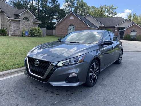 2019 Nissan Altima SR 7500 miles for sale in Jacksonville, FL