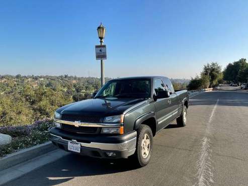 2005 CHEVY SILVERADO 1500 4 x 4 CREW CAB: WELL TAKEN CARE OF 130k -... for sale in Pasadena, CA
