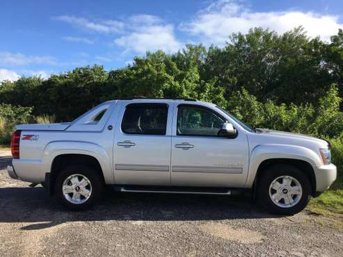 2013 CHEVY AVALANCHE LT * Z71* 4WD ONLY 107K MILES* CLEAN CARFAX* -... for sale in Port Saint Lucie, FL