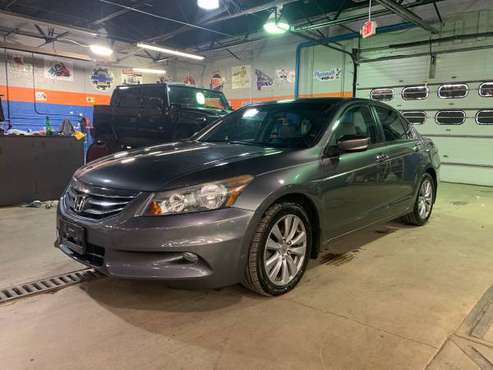 2011 Honda Accord EX-L V6 - cars & trucks - by dealer - vehicle... for sale in Columbus, OH