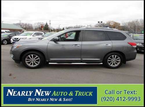 2015 Nissan Pathfinder Sl Awd Silver Suv - cars & trucks - by dealer... for sale in Green Bay, WI