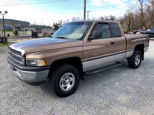 2000 Dodge Ram 1500 Quad Cab Short Bed 4WD - cars & trucks - by... for sale in York, PA