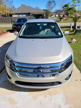2010 Ford SE Fusion Low Miles - cars & trucks - by owner - vehicle... for sale in Hammond, LA