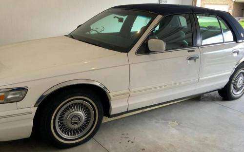95 Mercury Grand Marquis Auto - - by dealer - vehicle for sale in Canton, OH