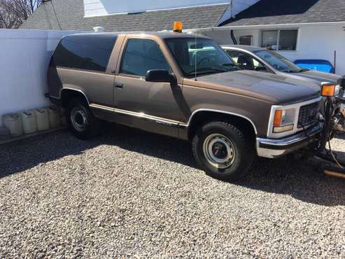 1997 GMC YUKON 2DR/LOW MILES/WITH MEYERS PLOW - - by for sale in Westbury , NY