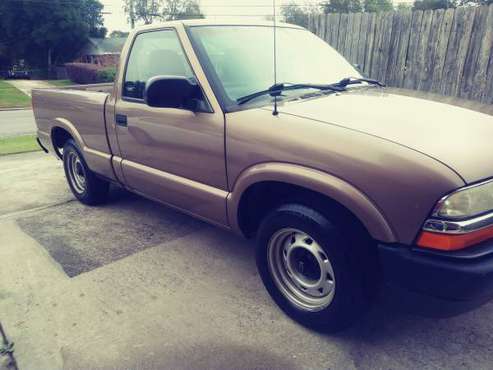 Reduced*2003 Chevy S-10 Truck *LOW MILES - cars & trucks - by owner... for sale in North Augusta, GA