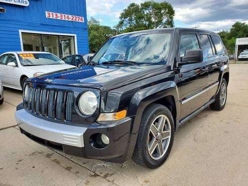 2008 Jeep Patriot Limited 4x4 4dr SUV w/CJ1 Side Airbag Package -... for sale in Warren, MI