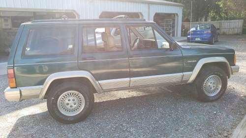 1996 Jeep Cherokee Country - cars & trucks - by owner - vehicle... for sale in New Port Richey , FL