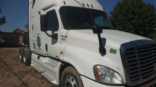 2011 Freightliner Cascadia 125 - cars & trucks - by owner - vehicle... for sale in SOCORRO, TX