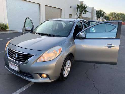 2012 NISSAN VERSA SL (clean title under my name/smog check... for sale in Downey, CA