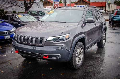 2020 Jeep Cherokee 4WD Trailhawk 4x4 SUV - cars & trucks - by dealer... for sale in Bend, OR