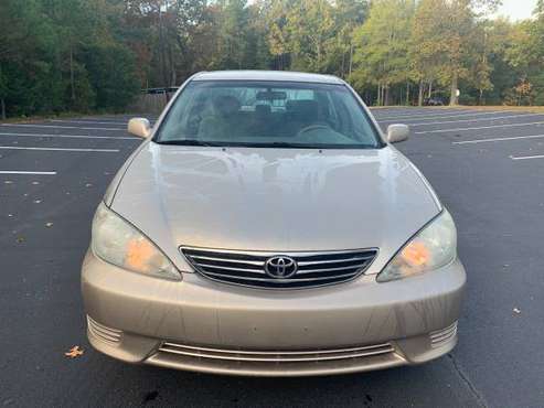 2005 TOYOTA CAMRY LE - cars & trucks - by dealer - vehicle... for sale in Ballentine, SC