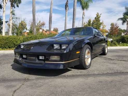 1988 CHEVROLET CAMARO Z28 clean title only 2 owner for sale in San Diego, CA