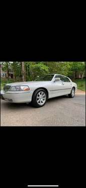 2007 Lincoln TownCar Signature for sale in Concord, NC