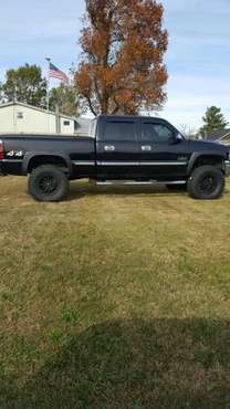 2002 GMC Sierra 4x4 - cars & trucks - by owner - vehicle automotive... for sale in Elwood, IN