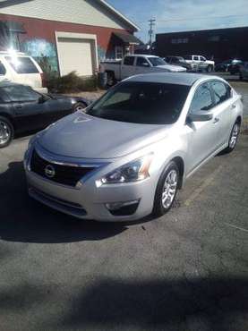 2015 Nissan Altima for sale in LONDON, KY