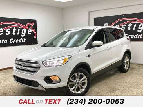 2017 Ford Escape SE - cars & trucks - by dealer - vehicle automotive... for sale in Akron, PA