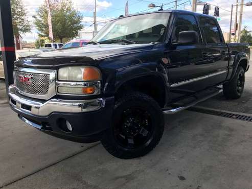 2005 GMC Sierra 4x4v Crew Cab! Extra Clean!1 Chevy Chevrolet... for sale in Tallahassee, FL