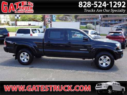 2011 Toyota Tacoma Double Cab 4WD V6 SR5 TRD-Sport Black - cars & for sale in Franklin, NC