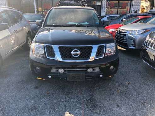 2010 Nissan Pathfinder " 81k Low Miles " - cars & trucks - by dealer... for sale in Flushing, NY
