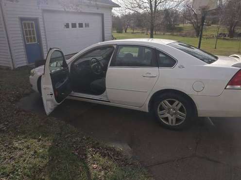 2008 Chevy Impala - cars & trucks - by owner - vehicle automotive sale for sale in Wadsworth, OH