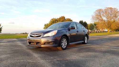 2011 Subaru legacy for sale in Kewaunee, WI
