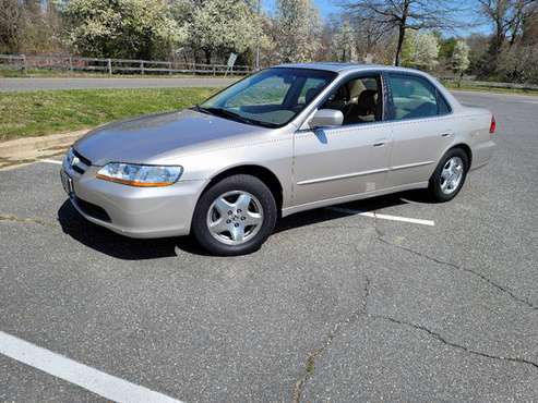 1998 Honda Accord EX Loaded 98, 200 miles for sale in SEVERNA PARK, MD