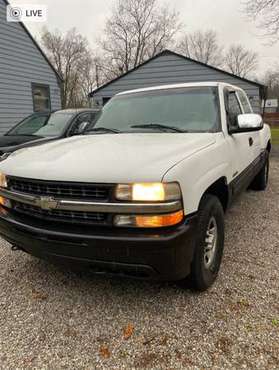 2001 Chevy Silverado K-1500 - cars & trucks - by owner - vehicle... for sale in Fort Wayne, IN