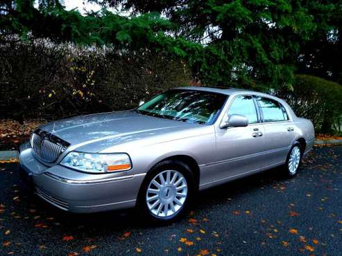 2003 Lincoln Town Car Signature MOONROOF / HEATED SEATS Towncar -... for sale in Auburn, WA