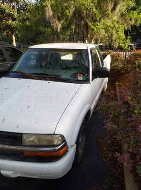 1999 Chevy s10 LOW MILES for sale in Gainesville, FL