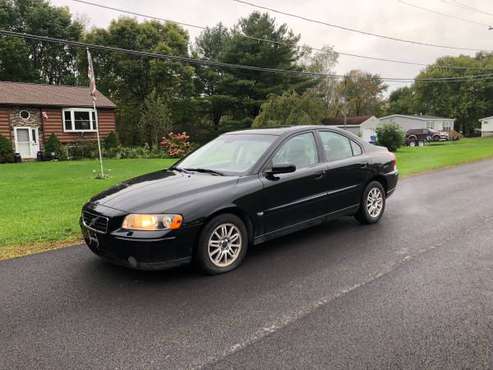 2006 Volvo S60 2.5T AWD clean title 138k miles leather sunroof for sale in Waterloo, NY