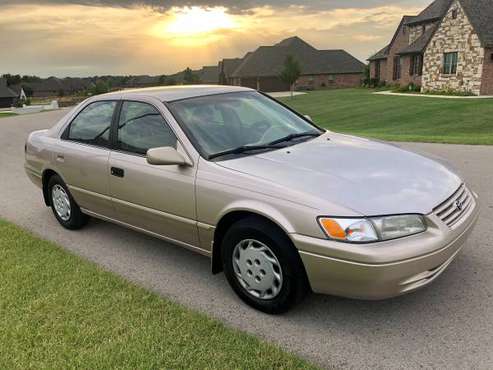 1997 Toyota Camry Very Clean car!!! for sale in Owasso, OK