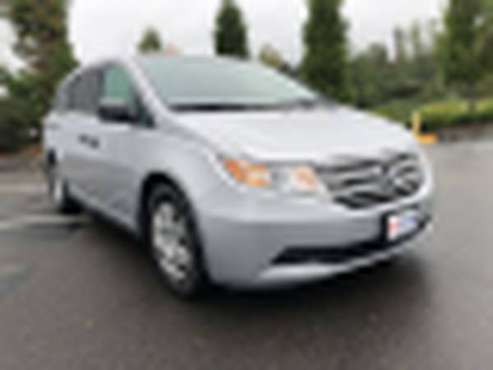 2011 Honda Odyssey - Financing Available! - cars & trucks - by... for sale in Woodinville, WA