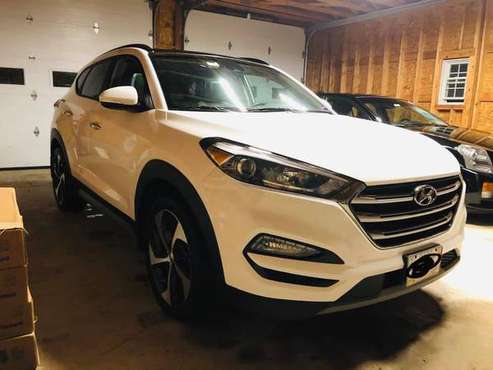 2018 Hyundai Tuscon Limited AWD - cars & trucks - by owner - vehicle... for sale in New Gloucester, ME